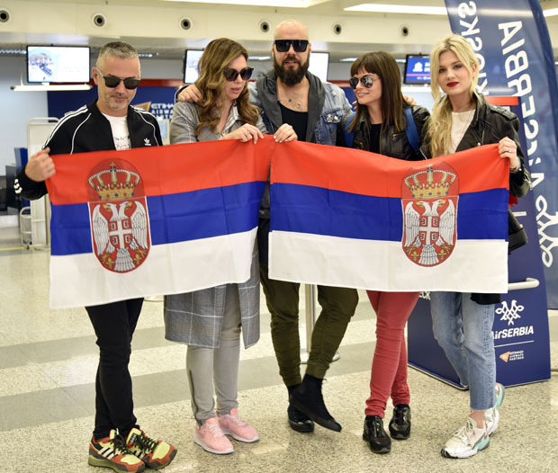 СВИМ СРЦЕМ УЗ НЕВЕНУ БОЖОВИЋ: Нек Круна поново засија